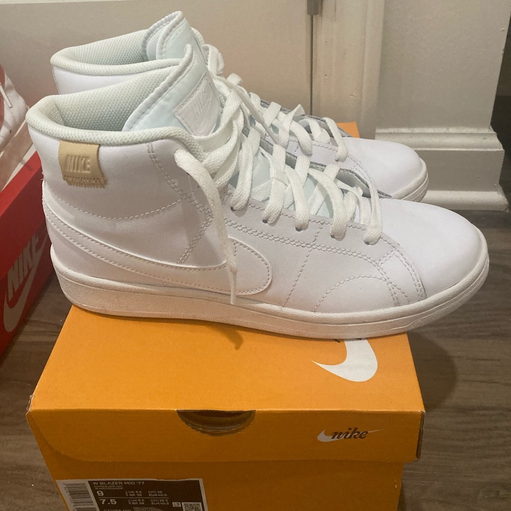 Nike Women’s Blazers